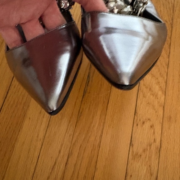 DOROTHEE SCHUMACHER Silver Slingbacks - Sz 39 - Picture 4 of 9